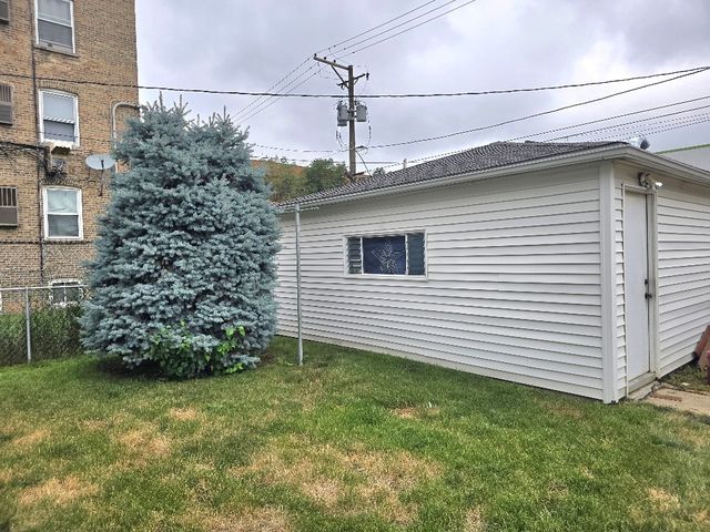 2953 N Parkside Avenue, Chicago, IL 60634
