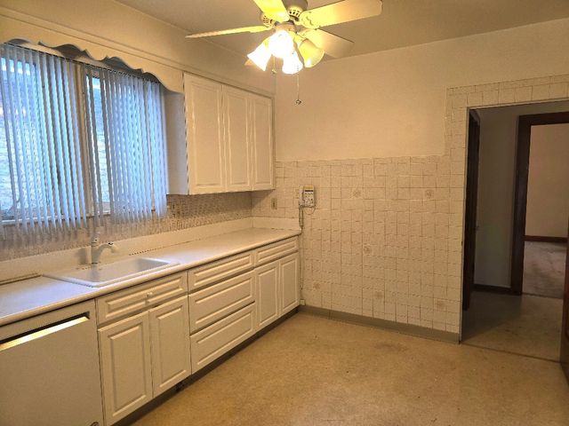 2953 N Parkside Avenue, Chicago, IL 60634