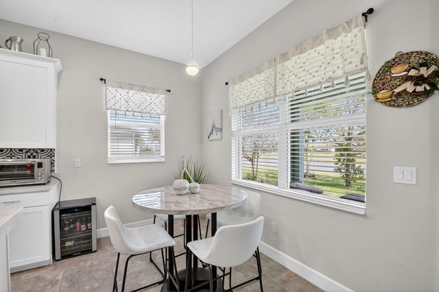 4560 Ambersweet Way, The Acreage, FL 33470