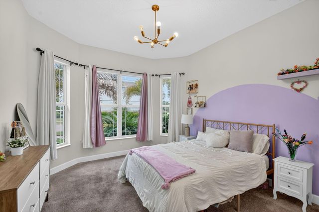 4560 Ambersweet Way, The Acreage, FL 33470