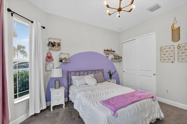 4560 Ambersweet Way, The Acreage, FL 33470