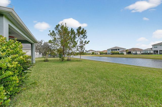 4560 Ambersweet Way, The Acreage, FL 33470