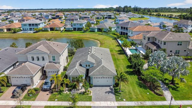 4560 Ambersweet Way, The Acreage, FL 33470