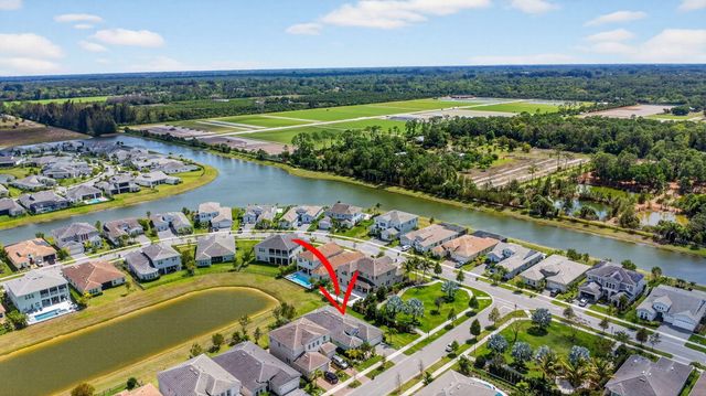 4560 Ambersweet Way, The Acreage, FL 33470