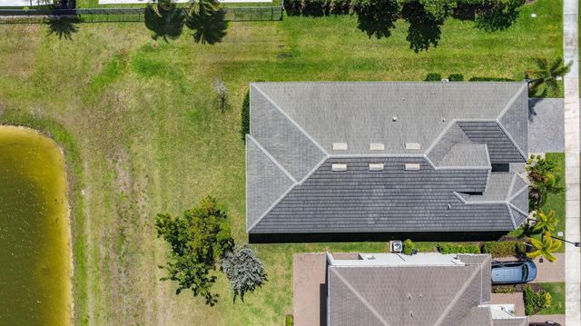 4560 Ambersweet Way, The Acreage, FL 33470