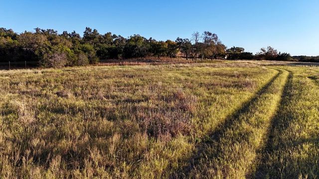 103 Mount Gainor Rd, Dripping Springs, TX 78620