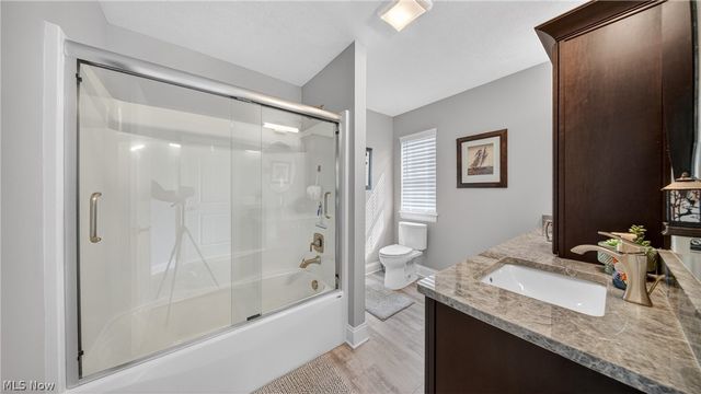 32646 Albion Drive, Avon Lake, OH 44012