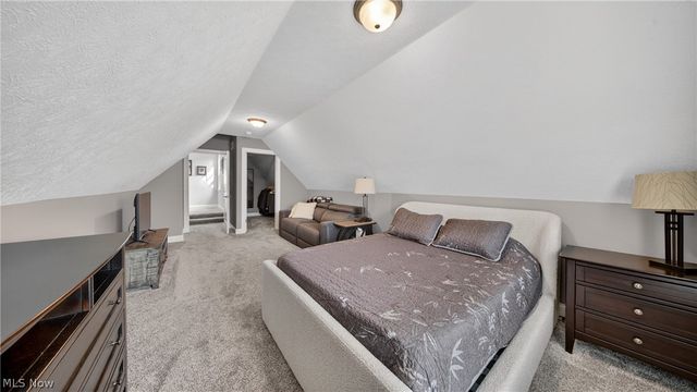 32646 Albion Drive, Avon Lake, OH 44012