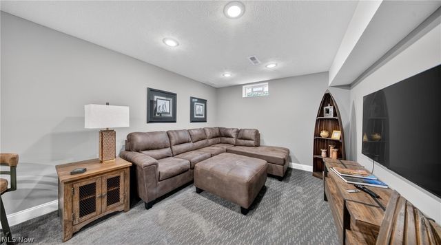 32646 Albion Drive, Avon Lake, OH 44012