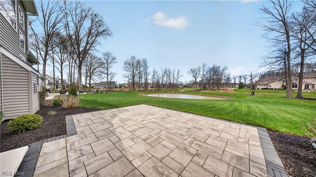 32646 Albion Drive, Avon Lake, OH 44012