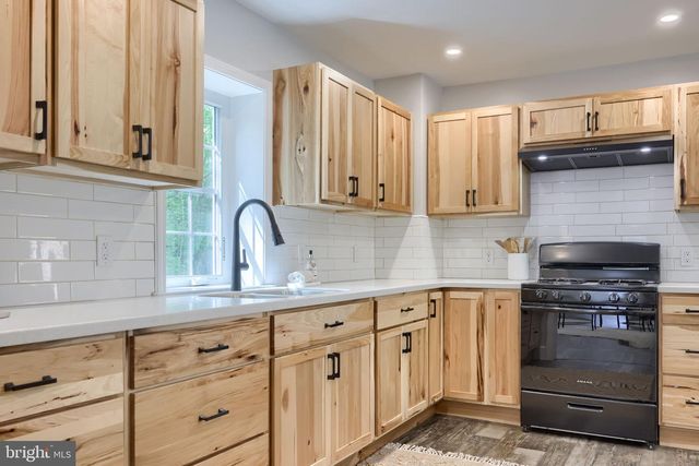 142 RIVER RD, Pequea, PA 17565