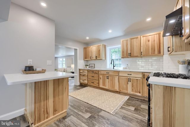 142 RIVER RD, Pequea, PA 17565