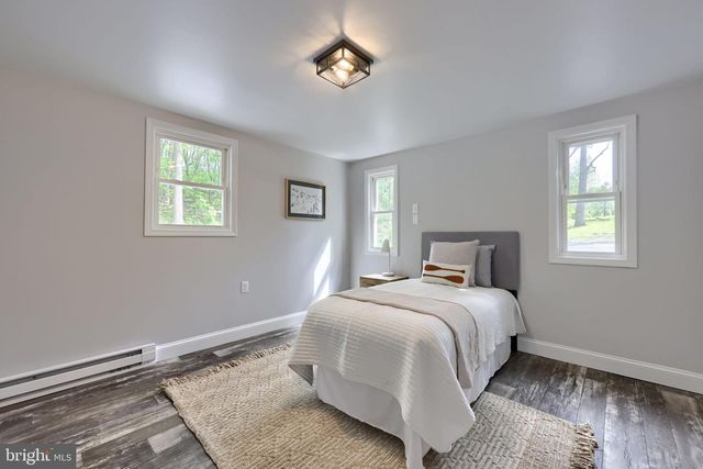 142 RIVER RD, Pequea, PA 17565