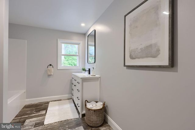 142 RIVER RD, Pequea, PA 17565