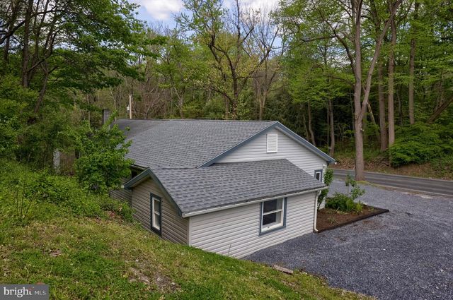 142 RIVER RD, Pequea, PA 17565