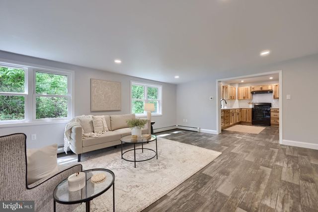 142 RIVER RD, Pequea, PA 17565
