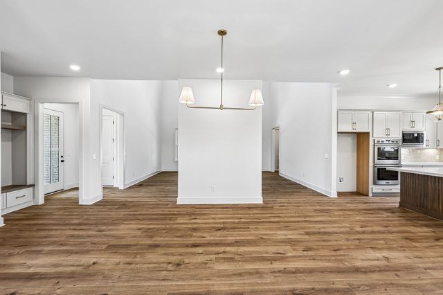 104 Wherry Ct, Hendersonville, TN 37075