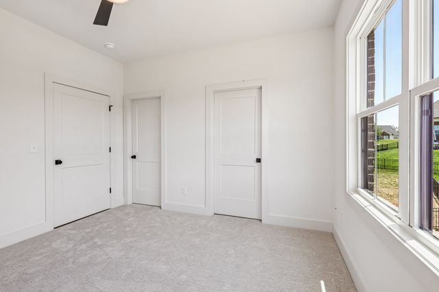 104 Wherry Ct, Hendersonville, TN 37075