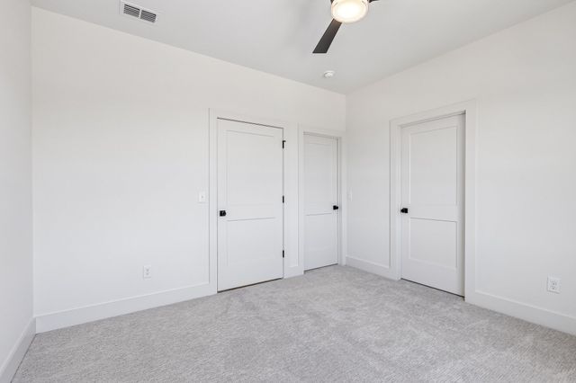 104 Wherry Ct, Hendersonville, TN 37075