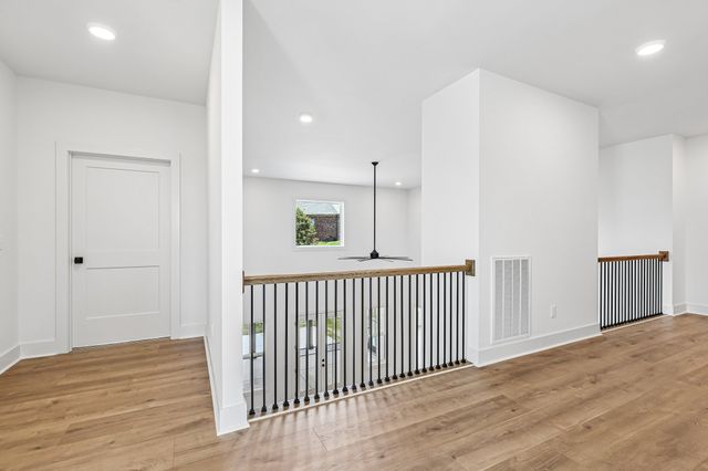 104 Wherry Ct, Hendersonville, TN 37075