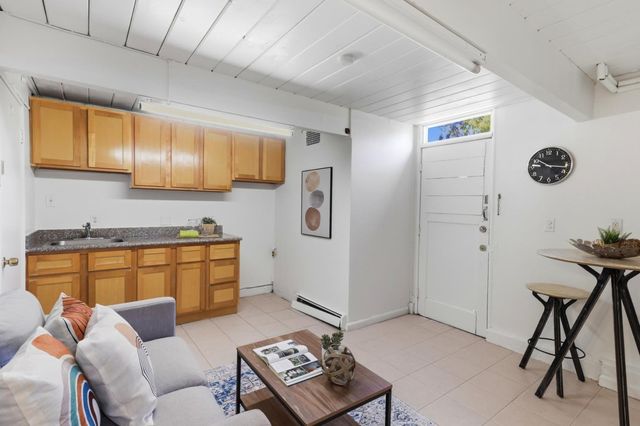 256 E Charleston Road, Palo Alto, CA 94306