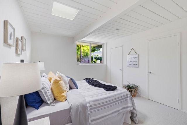 256 E Charleston Road, Palo Alto, CA 94306