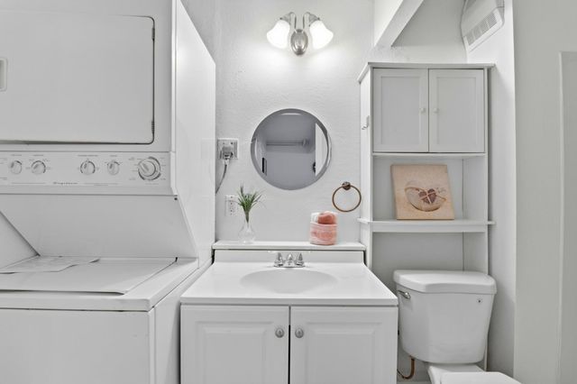 256 E Charleston Road, Palo Alto, CA 94306