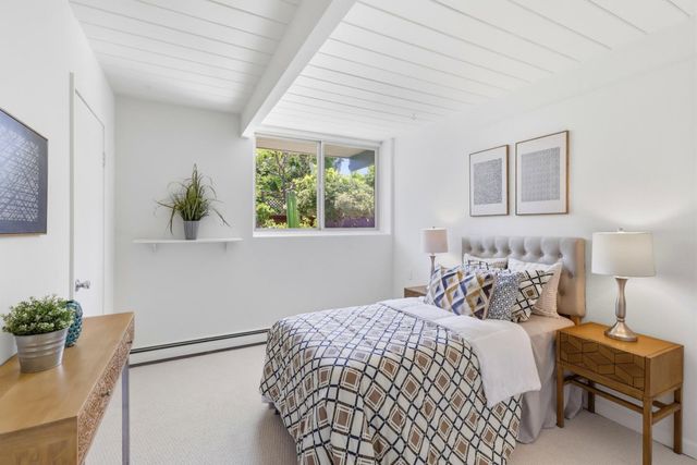 256 E Charleston Road, Palo Alto, CA 94306