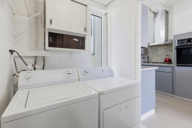 256 E Charleston Road, Palo Alto, CA 94306
