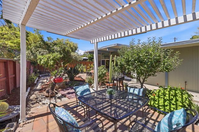 256 E Charleston Road, Palo Alto, CA 94306