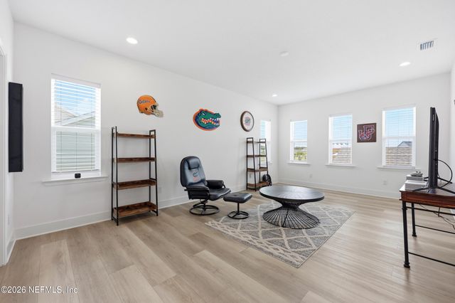 12197 TRIBUTE Circle, Jacksonville, FL 32224