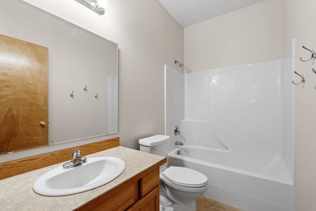 315 E Beverly Ave, Medical Lake, WA 99022