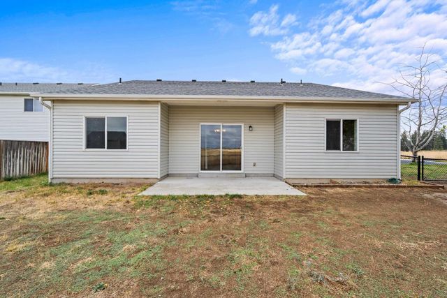 315 E Beverly Ave, Medical Lake, WA 99022