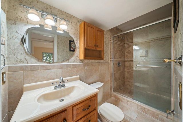 56 Windsor C, West Palm Beach, FL 33417