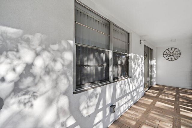 56 Windsor C, West Palm Beach, FL 33417