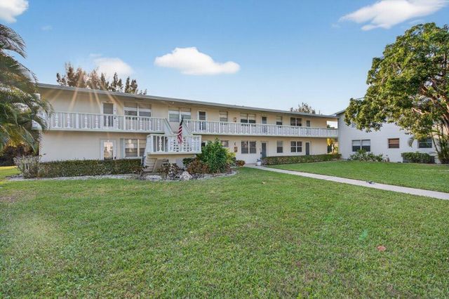 56 Windsor C, West Palm Beach, FL 33417