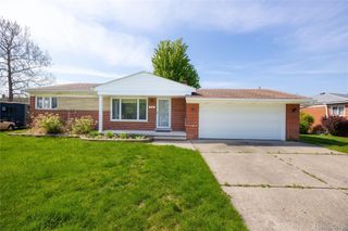 5646 Cambourne Road, Dearborn Heights, MI 48127