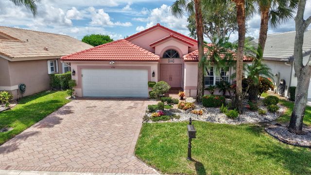 6746 Sun River Road, Boynton Beach, FL 33437
