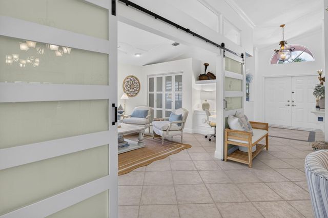 6746 Sun River Road, Boynton Beach, FL 33437