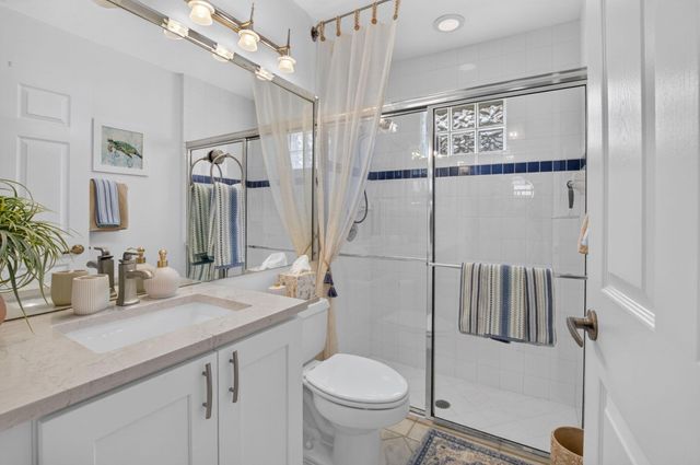 6746 Sun River Road, Boynton Beach, FL 33437