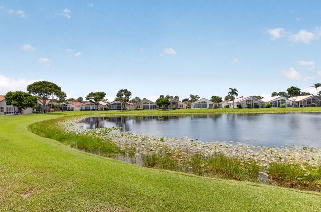 6746 Sun River Road, Boynton Beach, FL 33437