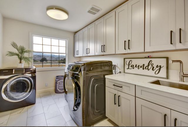 194 Lantz Drive, Morgan Hill, CA 95037