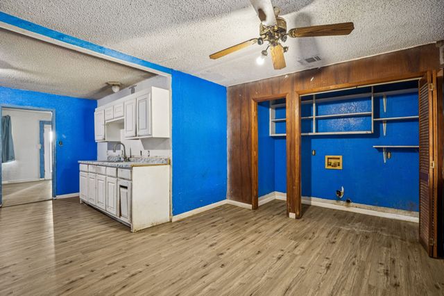609 Rosemere Avenue, Fort Worth, TX 76111
