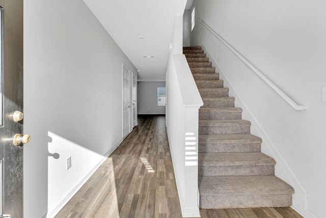 667 Farmstead Trail, Inman, SC 29349