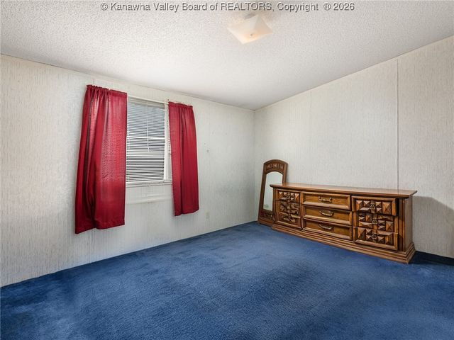 133 Rockwood Drive, Bancroft, WV 25011