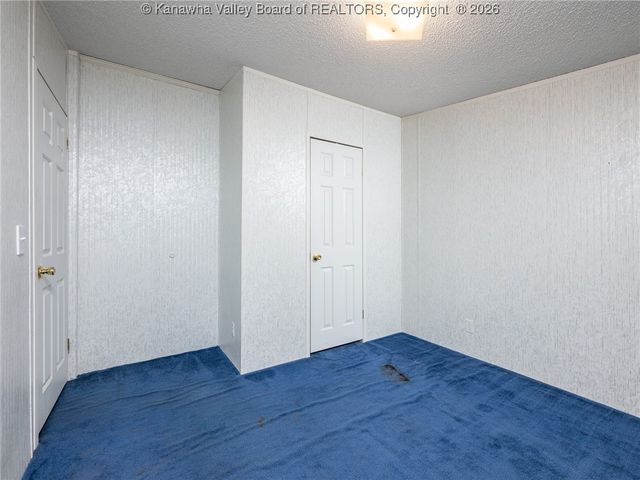 133 Rockwood Drive, Bancroft, WV 25011