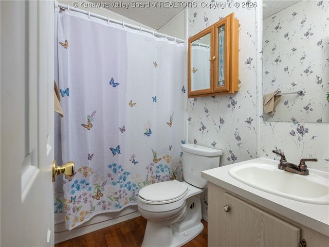 133 Rockwood Drive, Bancroft, WV 25011