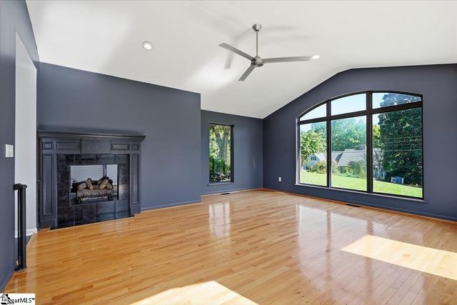 219 Fairview Drive, Greenville, SC 29609