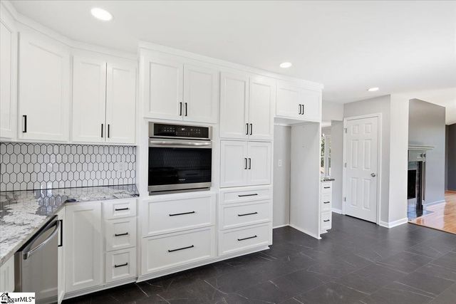 219 Fairview Drive, Greenville, SC 29609