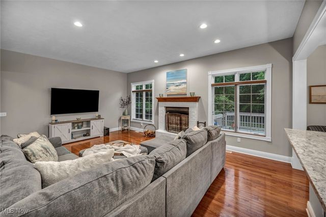 7955 Forest Valley Lane, Concord, OH 44077